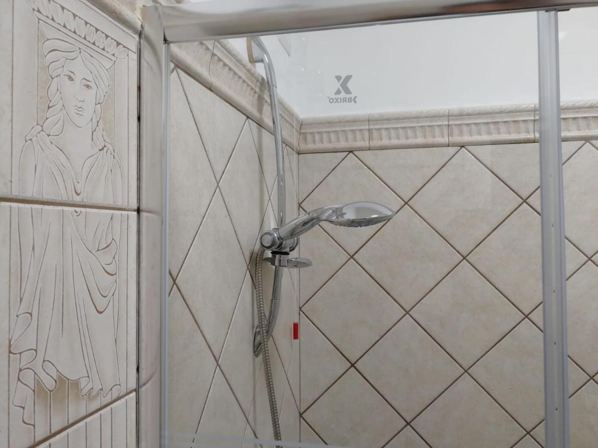 טרופאה Olympus Room מראה חיצוני תמונה