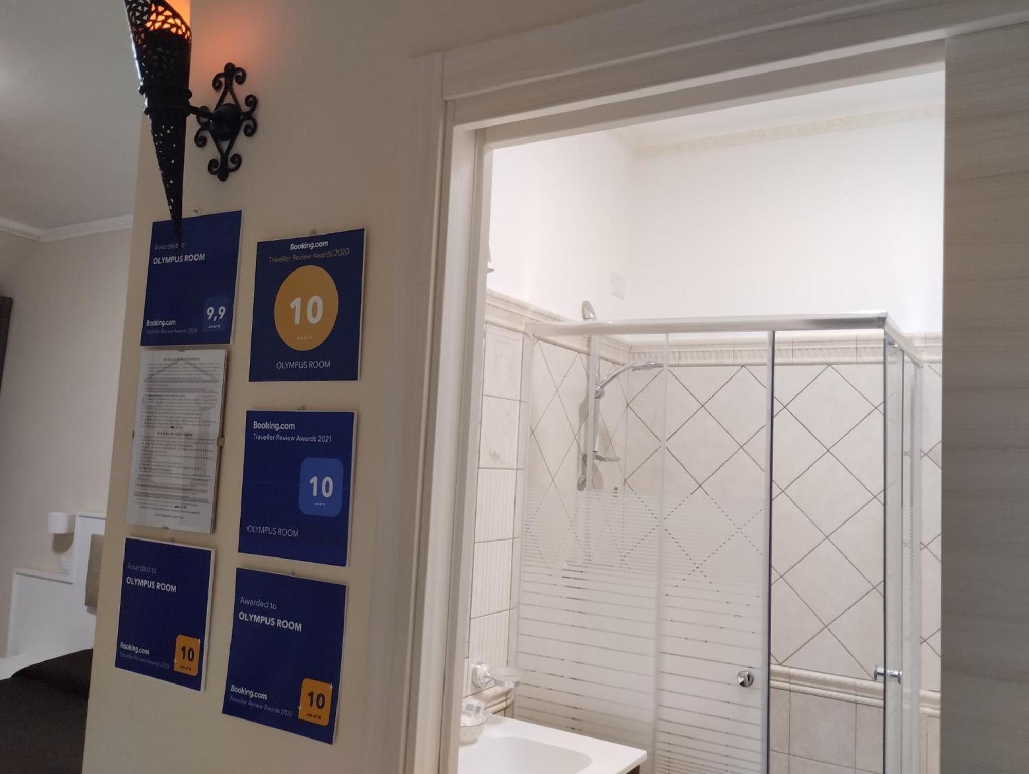 טרופאה Olympus Room מראה חיצוני תמונה